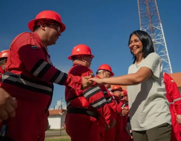 Delcy Rodríguez: La petroquímica es clave en la transformación del modelo económico