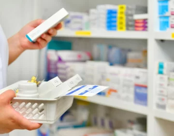 El presidente Nicolás Maduro informó este lunes 5 de mayo que el sector farmacéutico nacional creció 14,6 % en comparación igual período del año anterior.